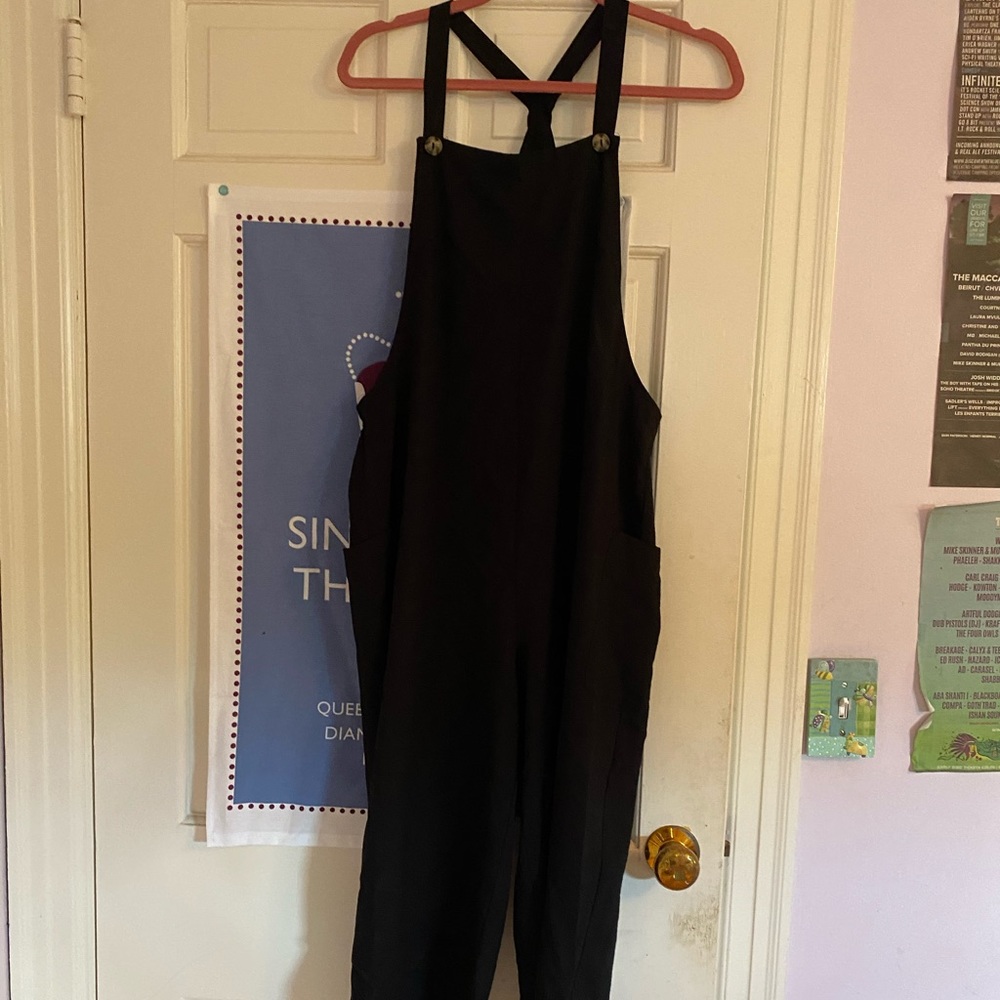 oversized black overalls